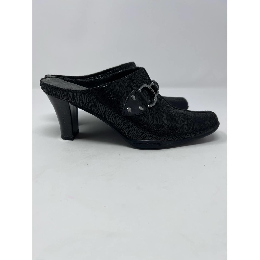 Aerosoles Women's Black Patent Slip On Square Toe Heels Chain Design Size 7 1/2